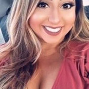 Meet your Posher, Vivian